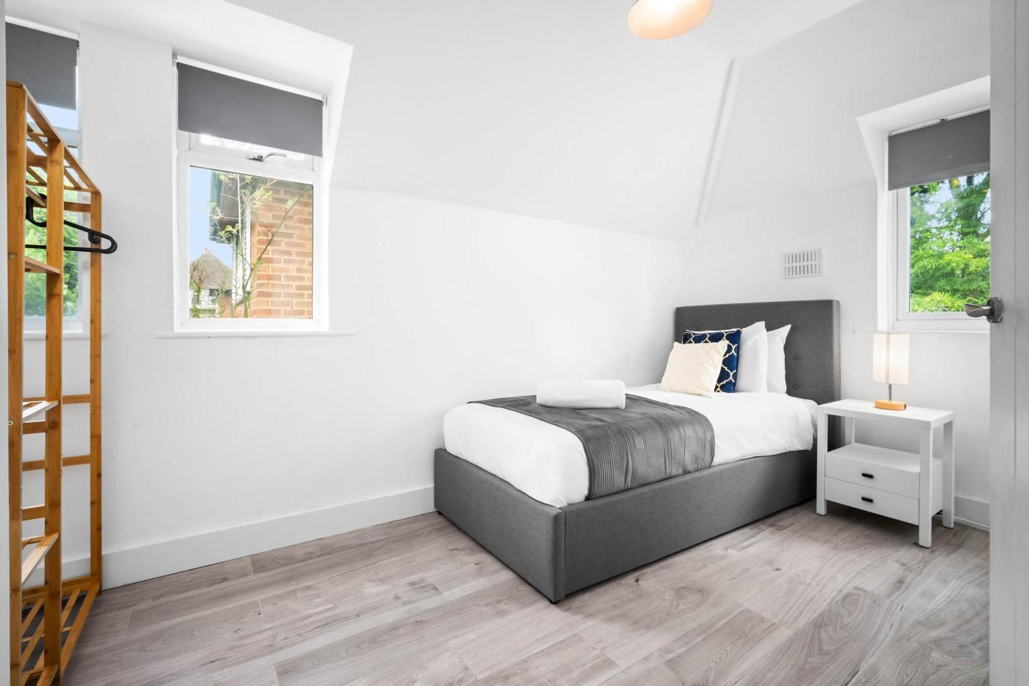 Three Bedroom House - Parking & Garden - Netflix - Wifi - Great Location - 215R Birmingham Dış mekan fotoğraf